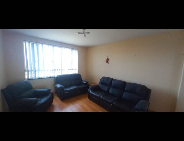 1 BEDROOM FLAT FOR SALE IN UMBILO
